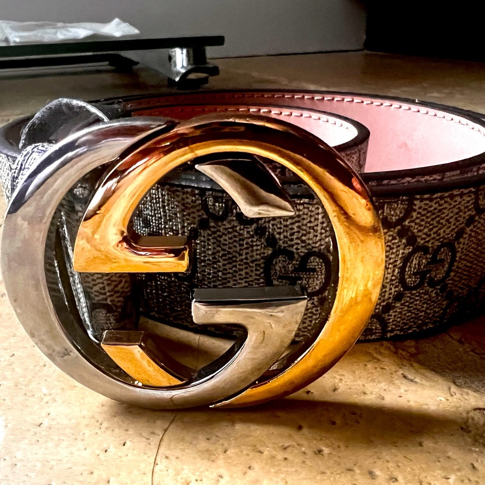 Gucci belt